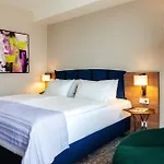 Center East Prenzlauer Berg By Ihg Otel