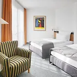 Center East Prenzlauer Berg By Ihg