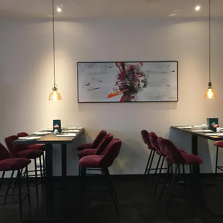 ホテル ホリデイ シティ センター イースト プレンツラウアー ベルク 4*