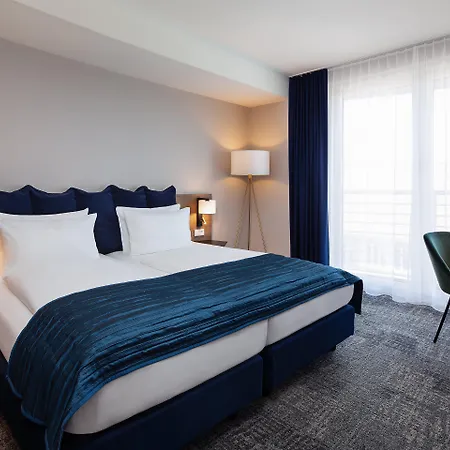 Hotel Center East Prenzlauer Berg By Ihg 4*