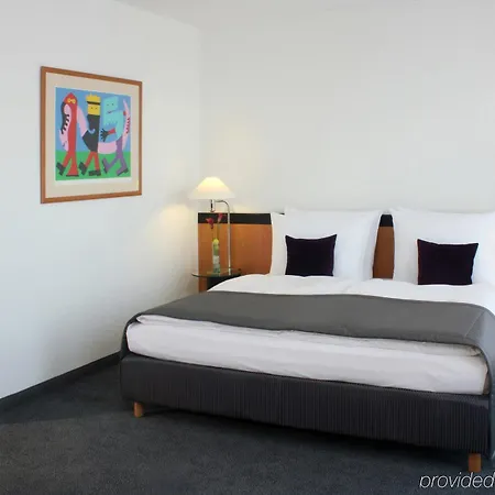 Holiday City Center East Prenzlauer Berg, An Ihg Berlin