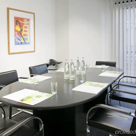 Hotel Holiday City Center East Prenzlauer Berg, An Ihg