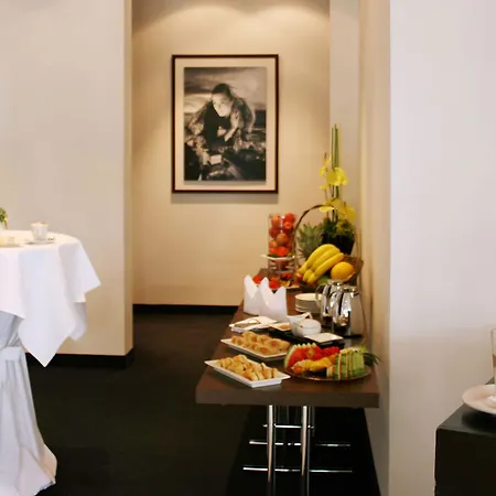 Hotel Holiday City Center East Prenzlauer Berg, An Ihg