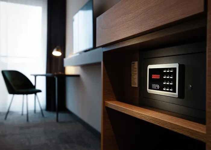 Hotel Center East Prenzlauer Berg By Ihg 4*