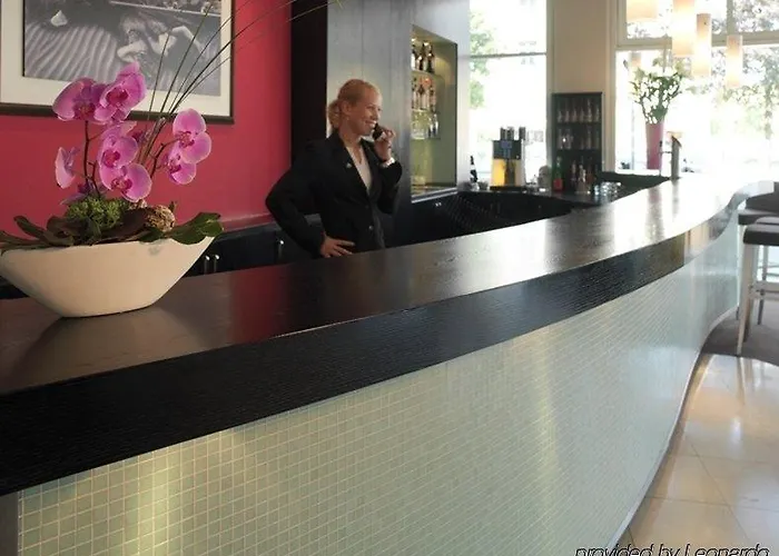 Center East Prenzlauer Berg By Ihg 4*