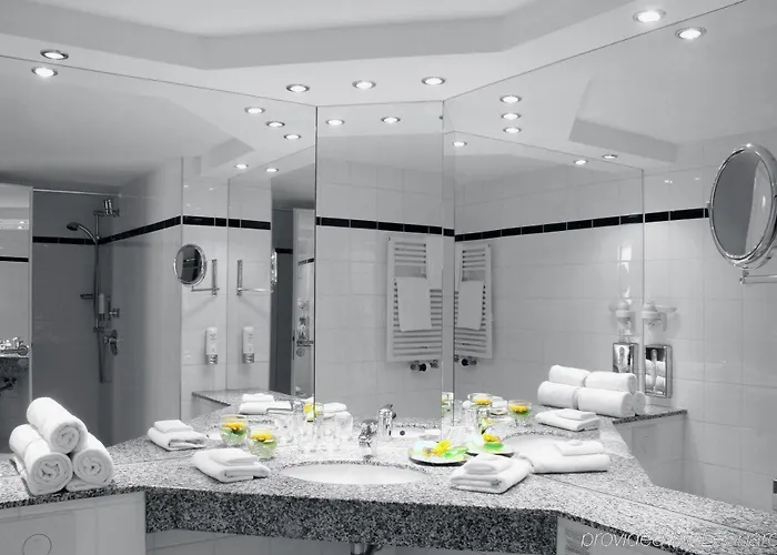 Center East Prenzlauer Berg By Ihg Hotel Berlino