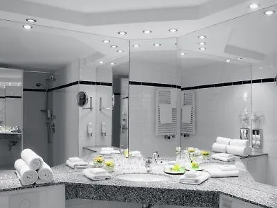 Hotel Center East Prenzlauer Berg By Ihg 4*