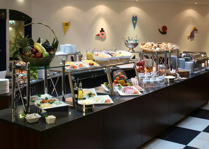 Hotel Center East Prenzlauer Berg By Ihg 4*