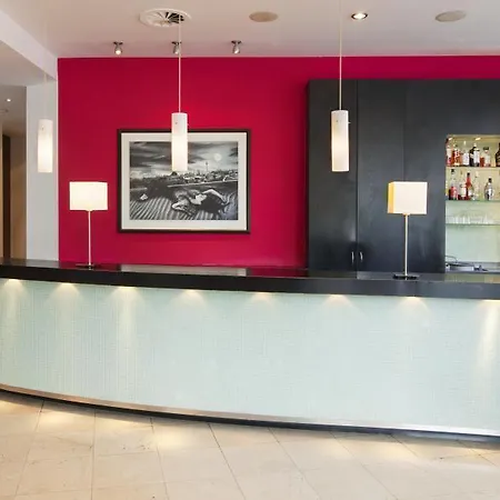 호텔 Center East Prenzlauer Berg By Ihg 4*